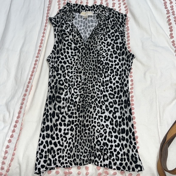 Michael Kors Womens Black & White Leopard top - Picture 3 of 4